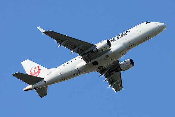 J-AIR E170（JA213J)