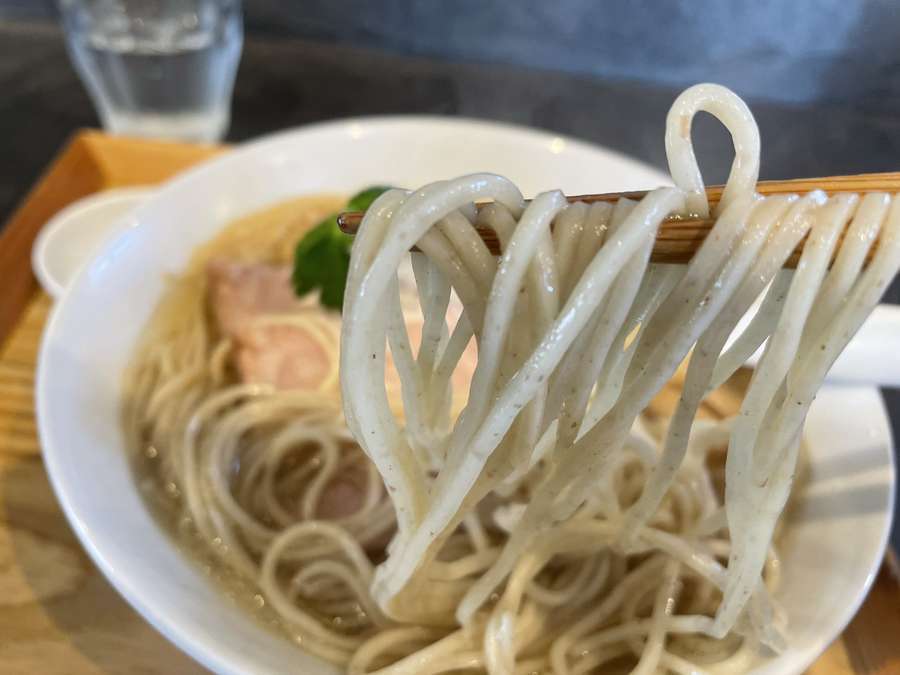 坂本02の麺リフト